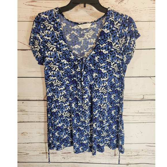 Three Seasons Maternity Top Size Small Blue White Knot at center Blouse - Picture 1 of 8